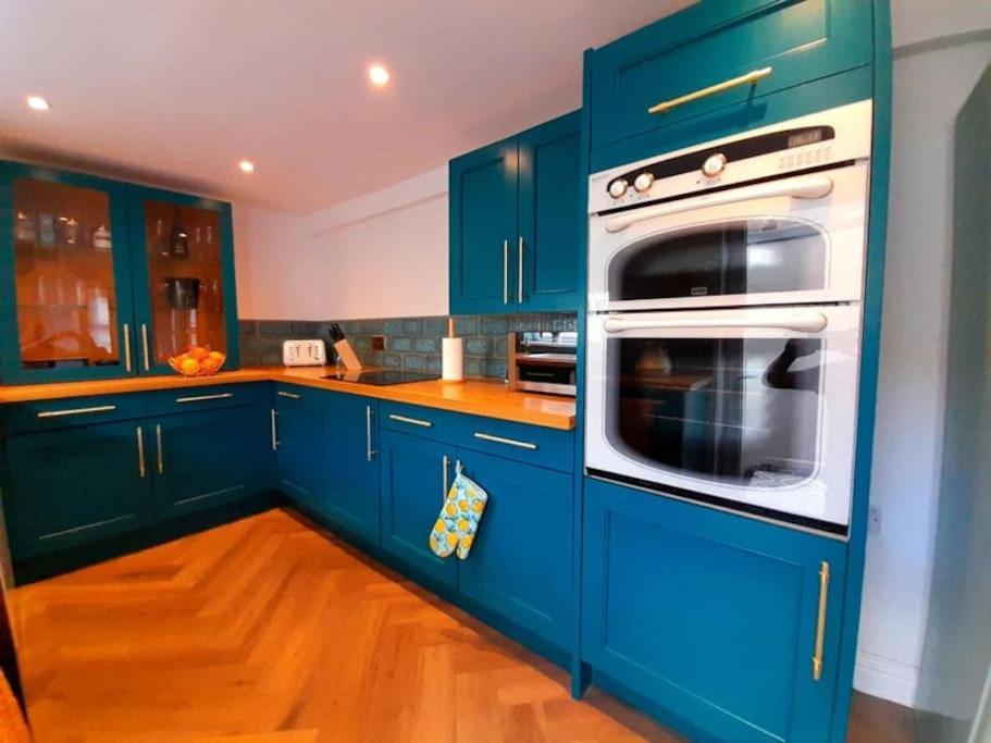 Sea View Cottage In Dorset, Portland Extérieur photo