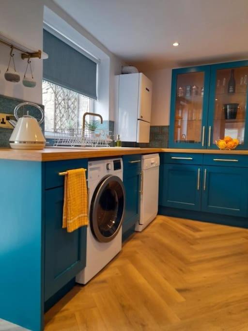 Sea View Cottage In Dorset, Portland Extérieur photo